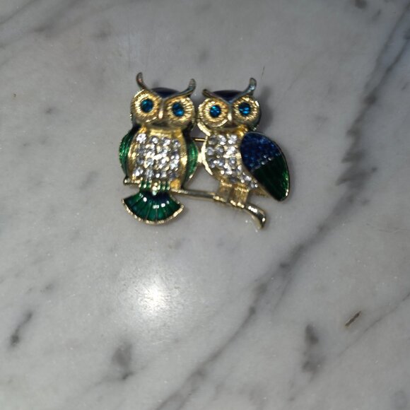 Vintage Double Owl Rhinestone Enamel Brooch Blue Green Gold Tone Pin - Picture 4 of 4